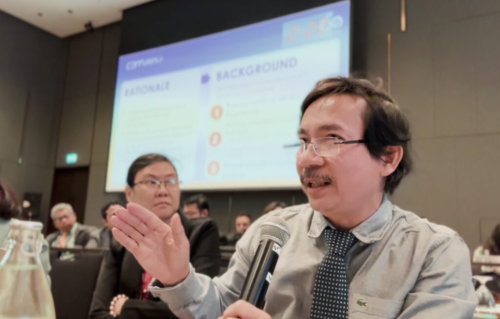 7 Mr Phuoc presented